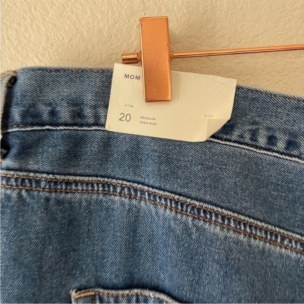 American Eagle Outfitters Blue Distressed Jeans - Picture 9 of 11